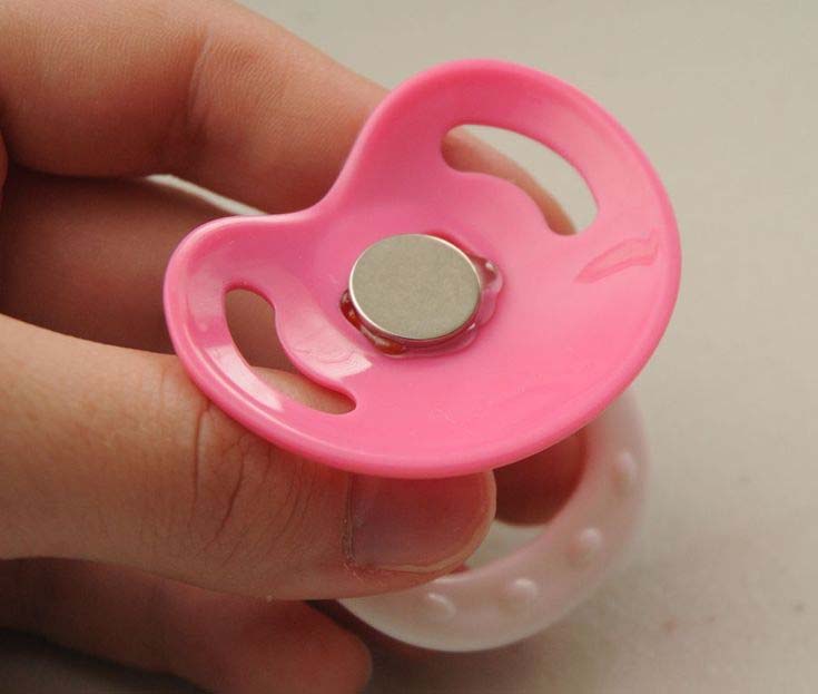 Chupeta magnética para boneca bebê reborn com ímã de neodímio